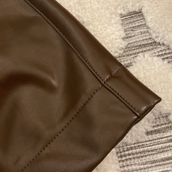 Abercrombie and fitch chocolate brown faux leather shorts size L. - Picture 3 of 4